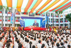 Lãnh đạo Công đoàn Xây dựng Việt Nam dự lễ khai giảng tại các trường trong Ngành